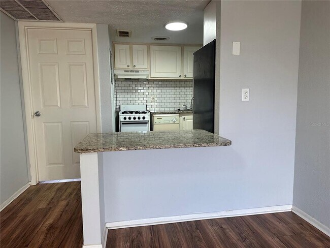 Photo - 122 Water Front Way Unidad 360