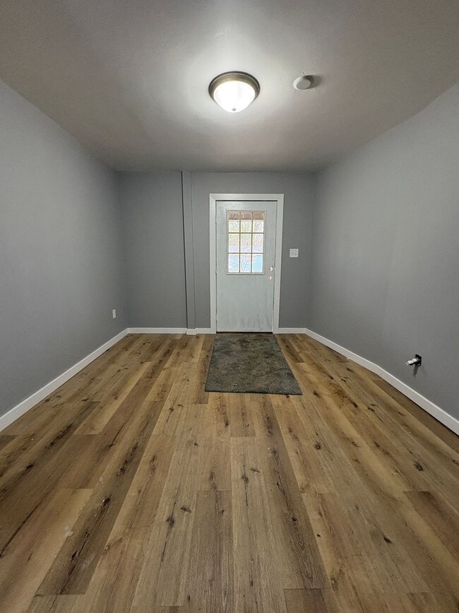 Photo - 313 e first street Unit 313 e first street lower