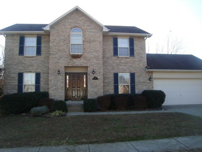 Building Photo - 404 Silk Oak Dr