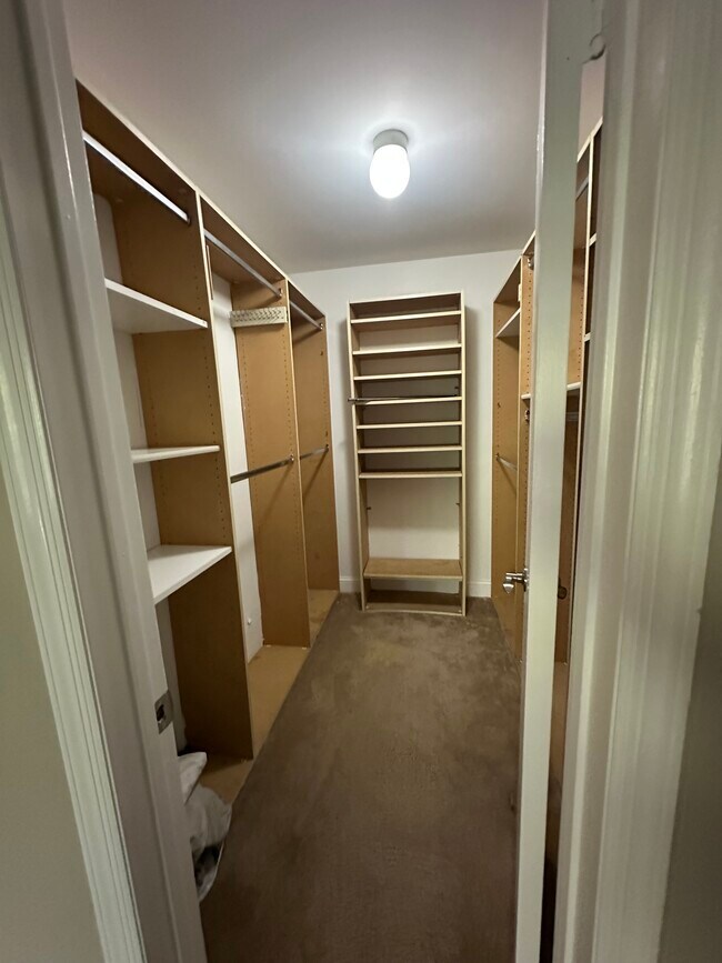 Master Walk-in Closet - 131 Country Club Dr Unit The Pointe