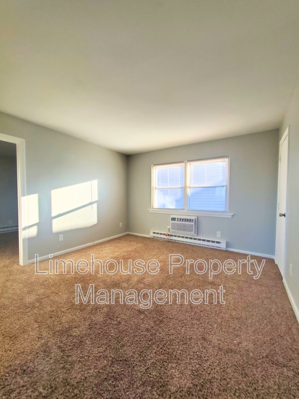 Photo - 2642 E Ocean View Ave