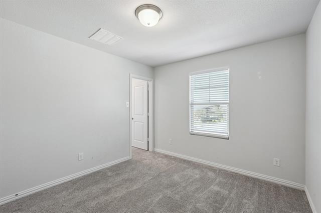 Photo - 2115 Clarion Dr