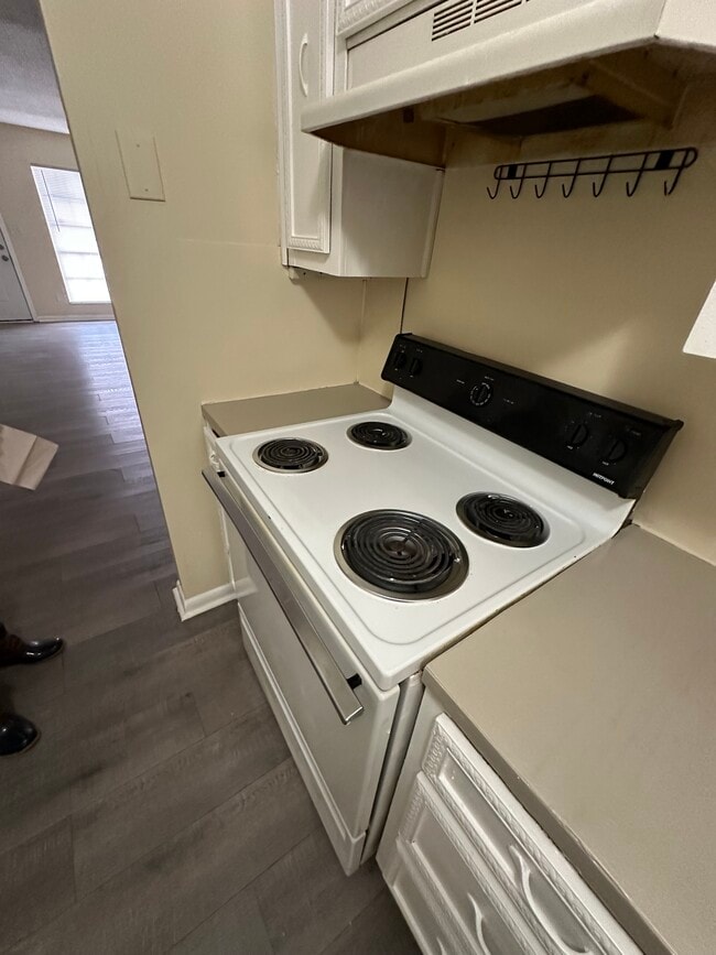 Photo - 81st Street Quad Plex Unidad B