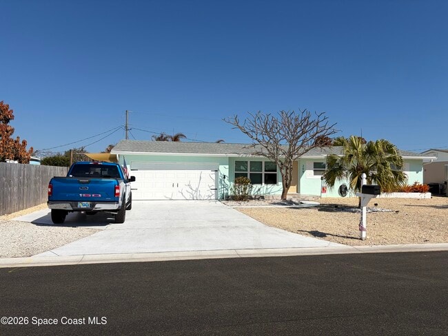 Photo - 209 SE 3rd St