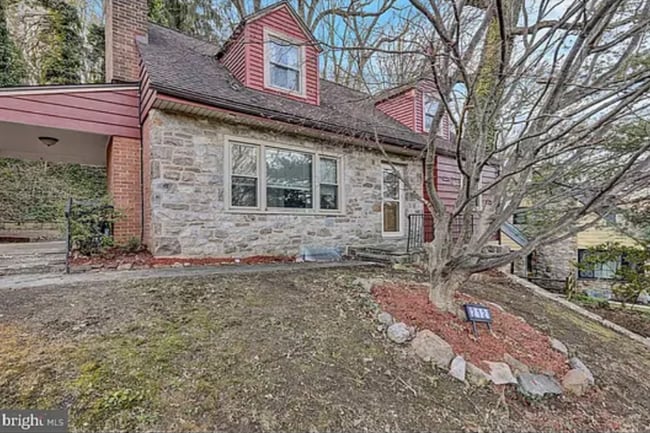 Photo - 212 Laurel Ave