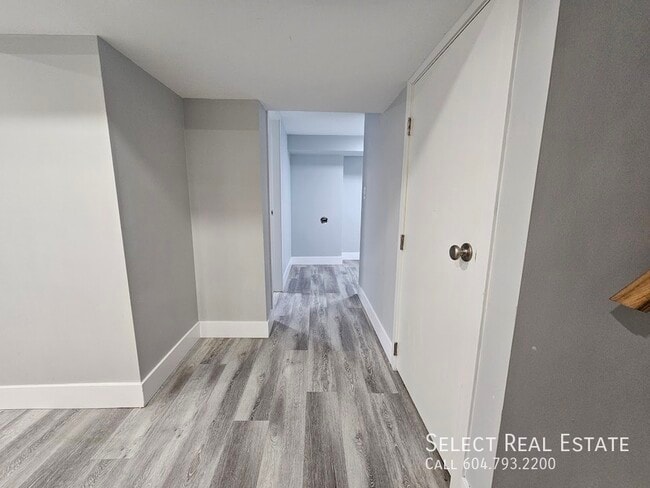 Photo - 45723 Lewis Ave