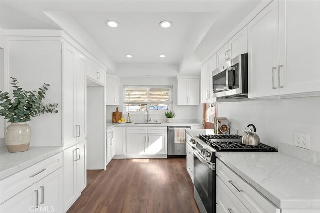 Photo - 7425 Garden Grove Ave