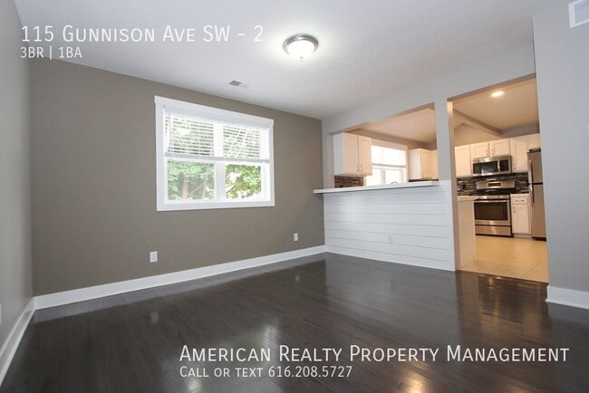 Photo - 115 Gunnison Ave SW Unit 2