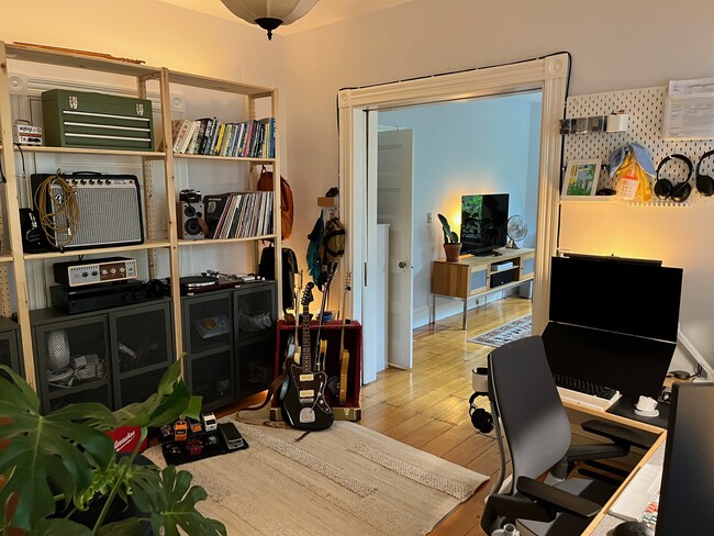 Photo - 119 Antrim St Unit 1