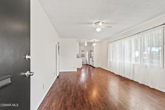 Photo - 3341 Porter Ln