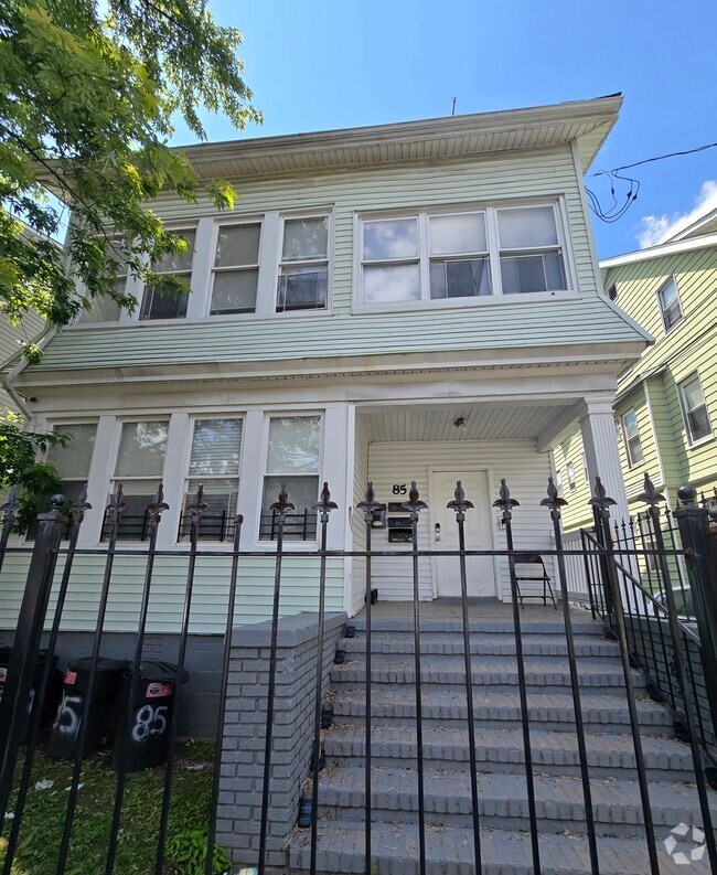 Building Photo - 85 Chelsea Ave Unit 2nd Floor Rental