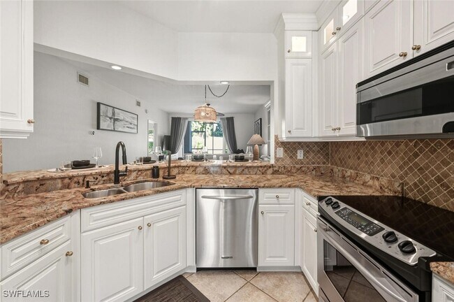 Photo - 871 Tanbark Dr Unit 102