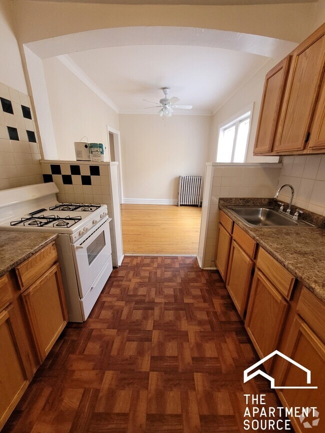 Building Photo - 4931 N Whipple St Rental