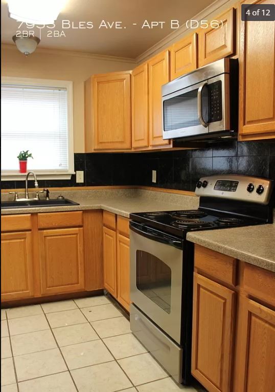 Building Photo - 7933 Bles Ave Unit APT B