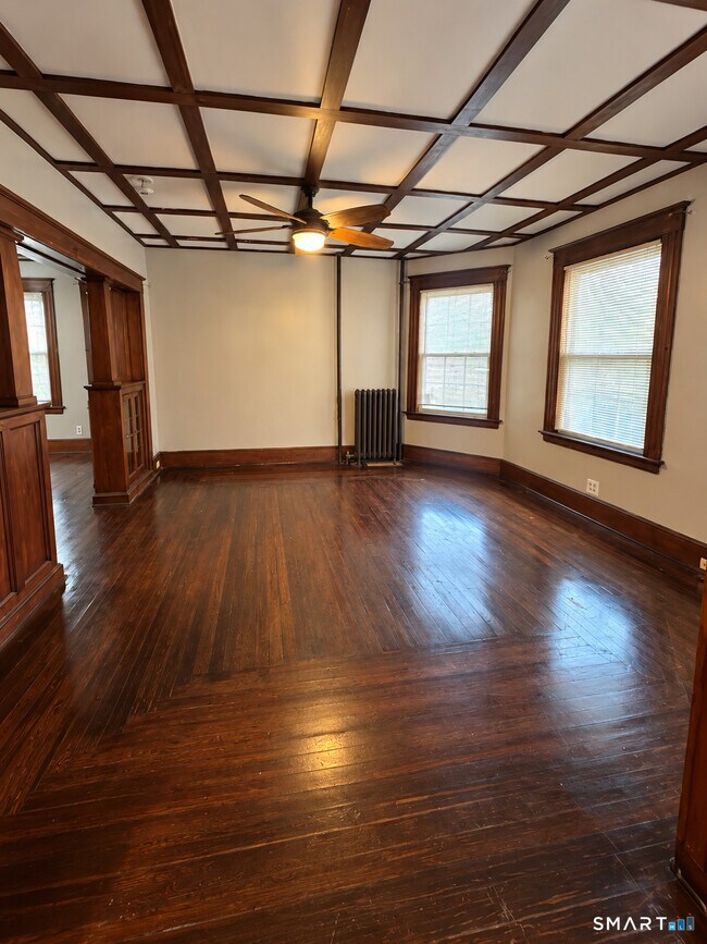 18 Kimball Dr Unit 1