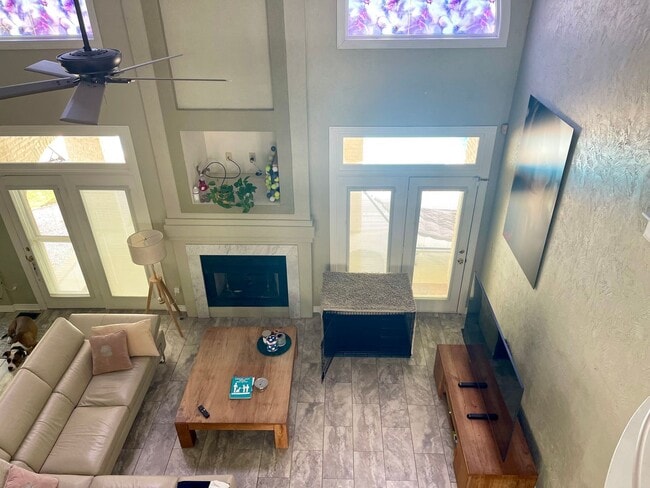 Photo - Beautiful 5 Bedroom Single Family Home in Great Bridge Area