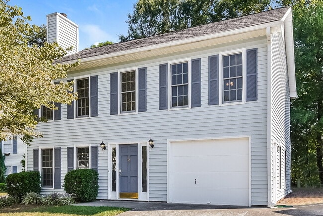 Photo - 107 Patio Ct