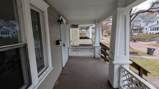 Photo - Welcome to this charming 3-bedroom, 1-bathroom home located in the heart of Akron