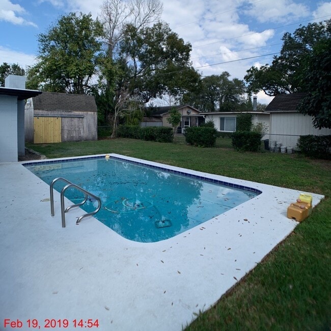 Photo - Charming 3 Bedroom 1.5 Bathroom POOL Home in Orlando!!