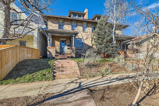 Photo - 777 N Downing St