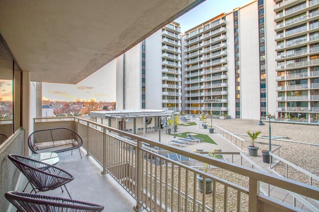 Photo - 320 23rd St S Unit FL4-ID1022500P