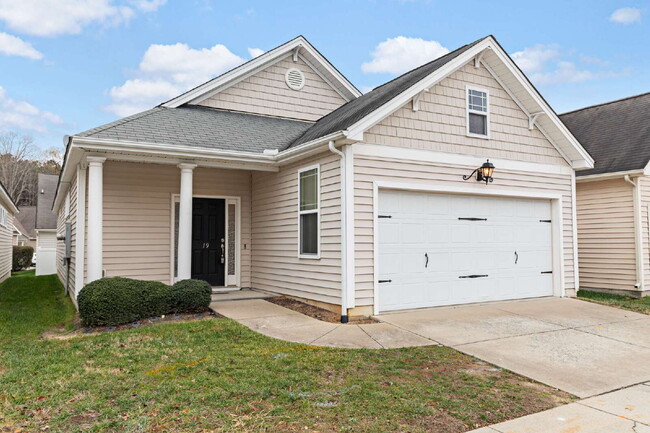 Photo - 19 Denby Cir