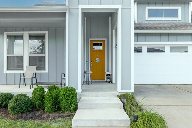 Photo - 8405 Hubble Walk