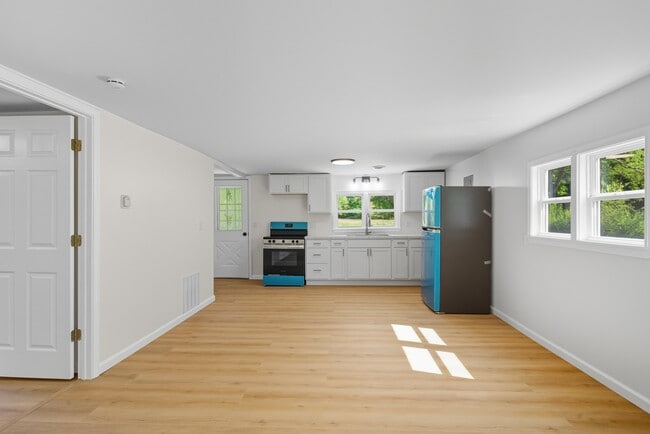 Photo - 9358 N Saginaw Rd