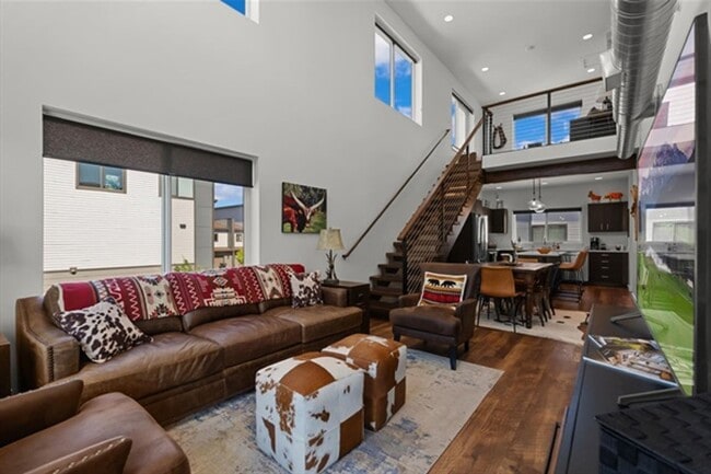 Photo - 258 C Blackberry Loop