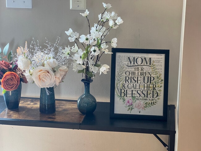 Photo - 5047 Florence Dr NW