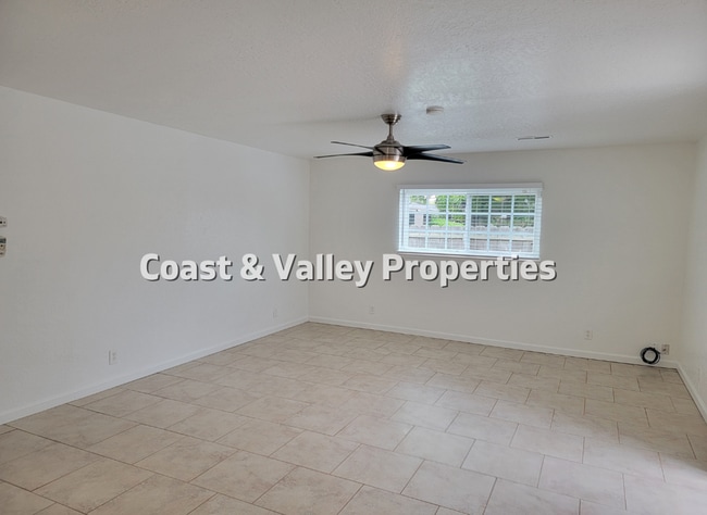 Photo - SPACIOUS HOUSE IN SOUTH SALINAS FOR RENT!!!