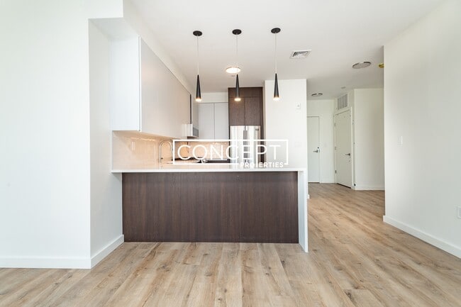 Building Photo - 1 Sewall St Unit 501