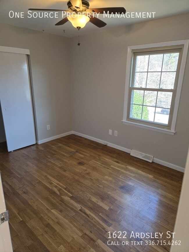 Photo - 1622 Ardsley St