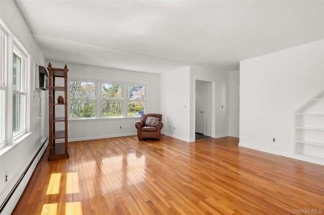 Photo - 217 Greeley Ave