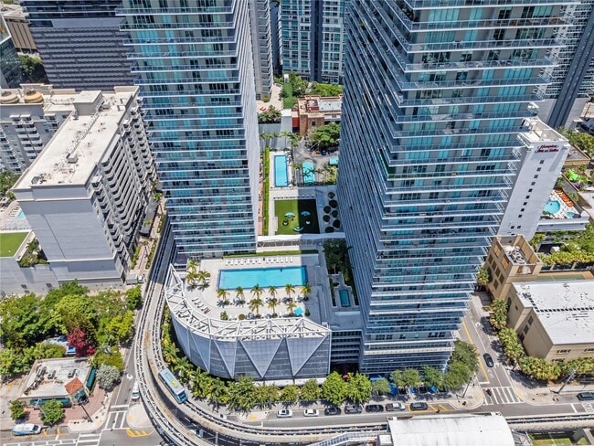 Photo - 1111 SW 1st Ave Unidad 2222-N