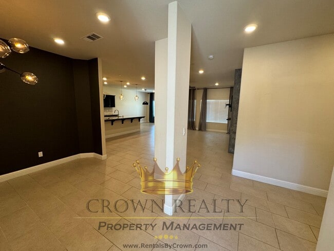 Photo - 1653 Brightside St