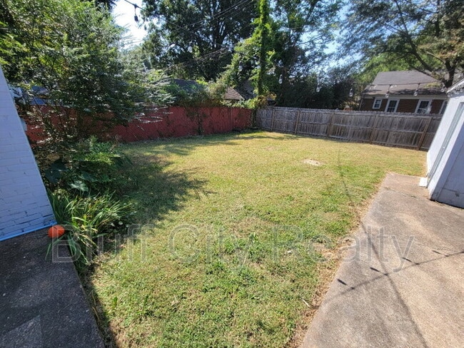 Photo - 925 N Trezevant St