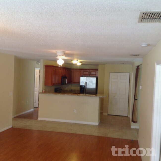 Photo - 10330 Summerview Cir