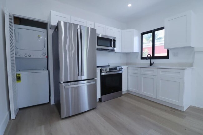 Photo - 3040 NW 13th Ave