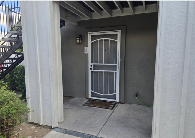 Photo - 2000 Silverada Blvd