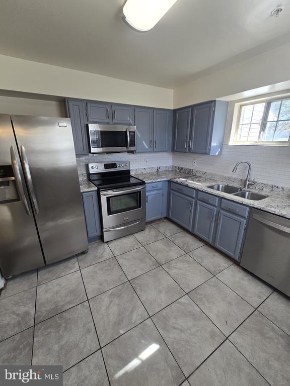 Photo - 1003 Spring Valley Ct