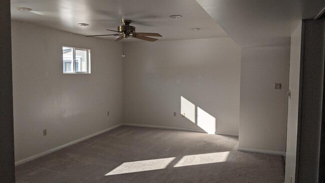 Photo - 1494 N Charlotte St Unidad Apartment 3