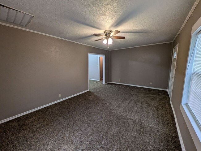 Photo - 3100 30th St