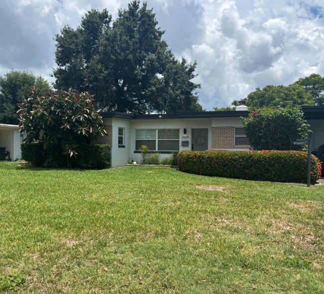 Building Photo - 3509 Leslie Dr Rental