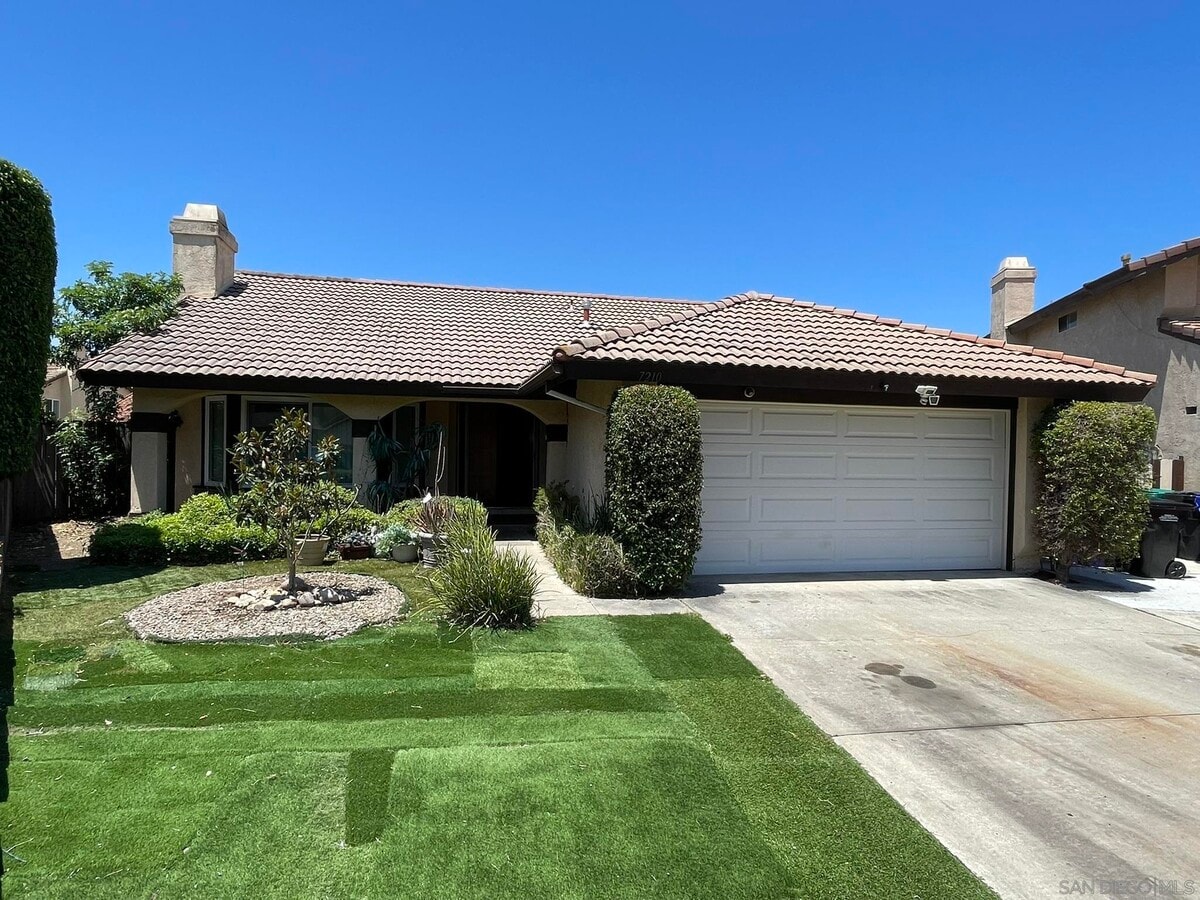 Photo - 7210 Canyon Breeze Rd House