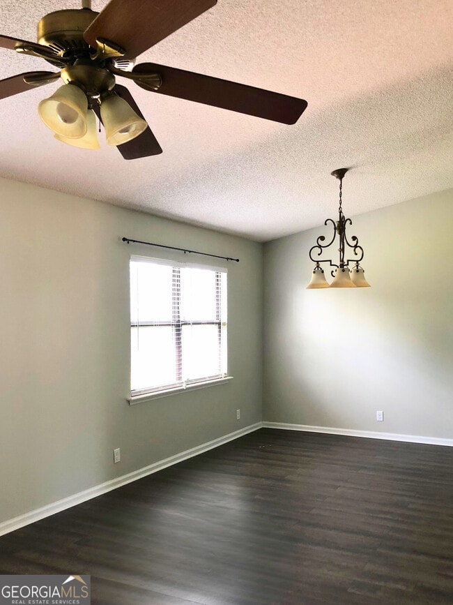 Photo - 314 Briarwood Cir
