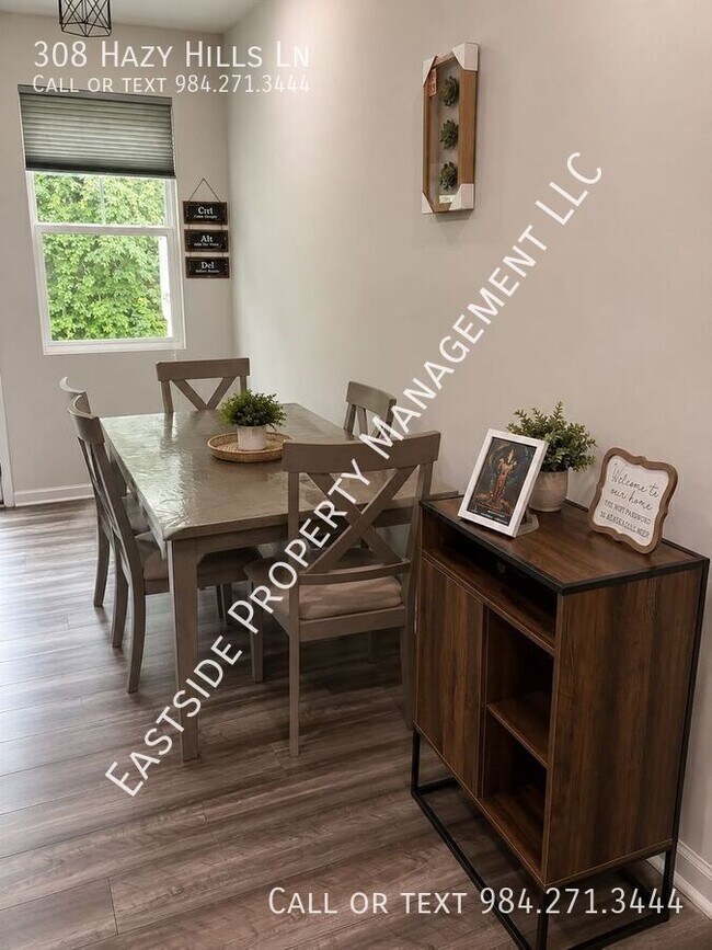 Photo - 308 Hazy Hls Ln