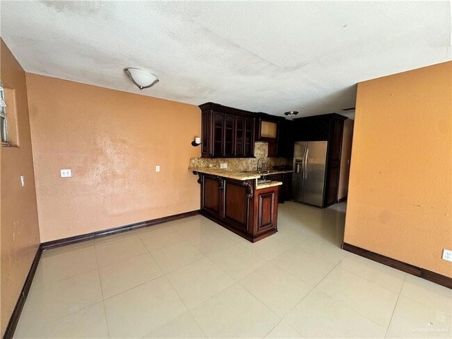Photo - 1804 Oasis Dr Unit 308