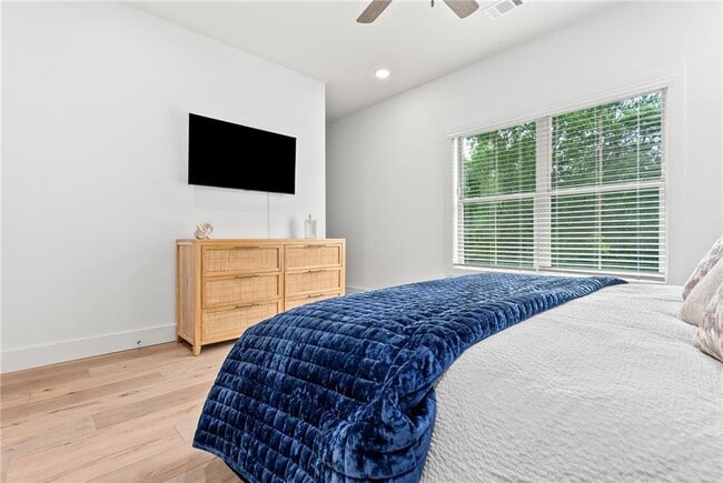 Photo - 1235 Tigers Tail Trl