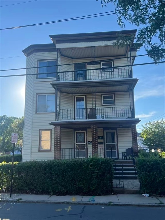 161 Liberty St Unidad 3